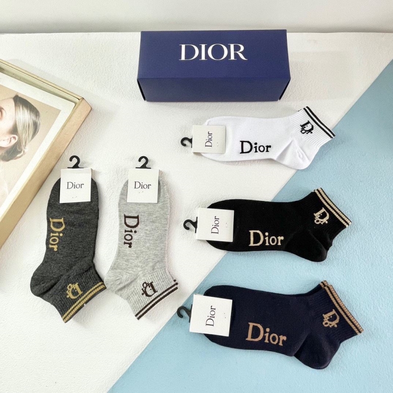 DIOR